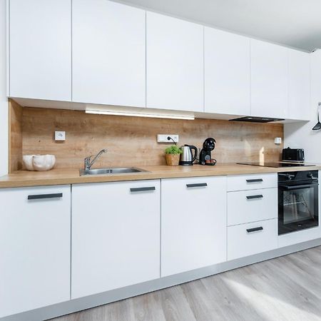 Mymozart Apartments Prague By Rentero Property Kültér fotó