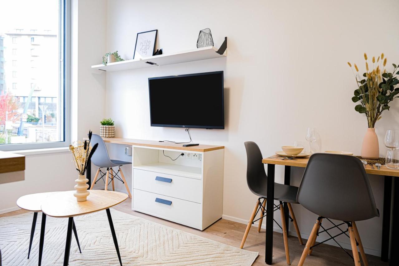 Mymozart Apartments Prague By Rentero Property Kültér fotó