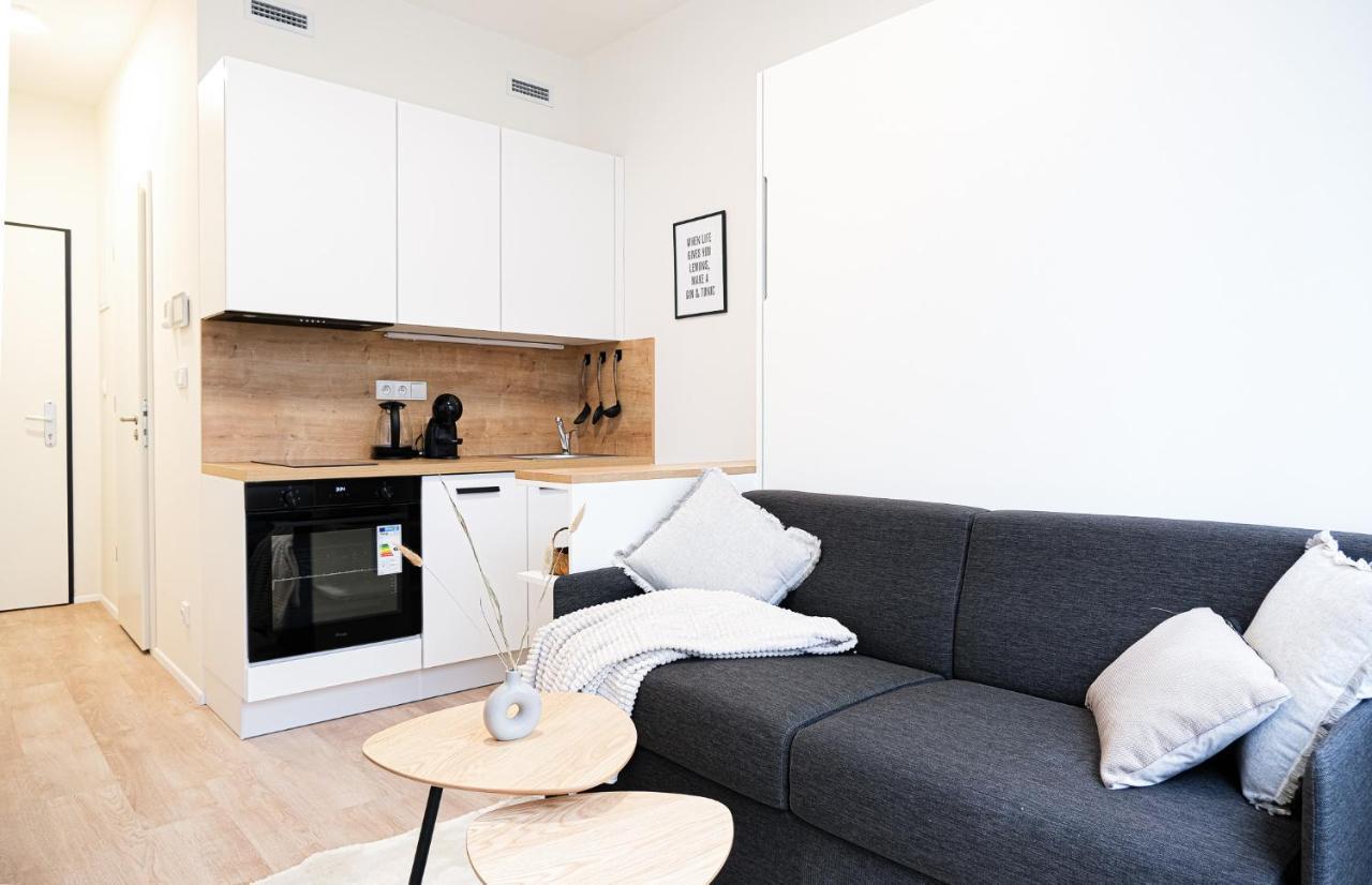 Mymozart Apartments Prague By Rentero Property Kültér fotó